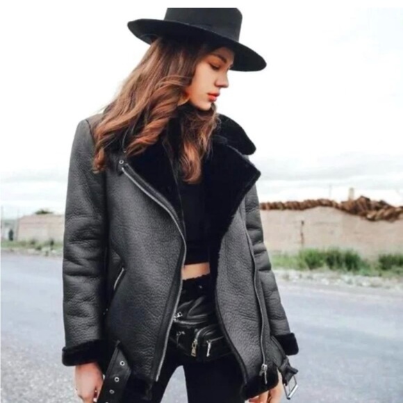 Zara Jackets & Blazers - ZARA  trendy with fur double-sided belted Black with faux fur  collar size S